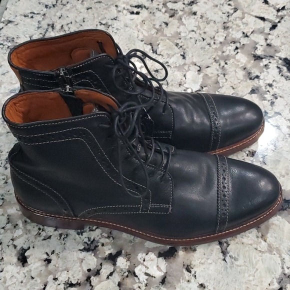 warner cap toe chukka